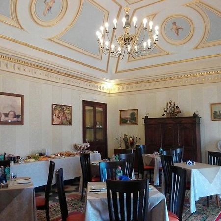 Palazzo Diamante Hotel Calascio Eksteriør billede