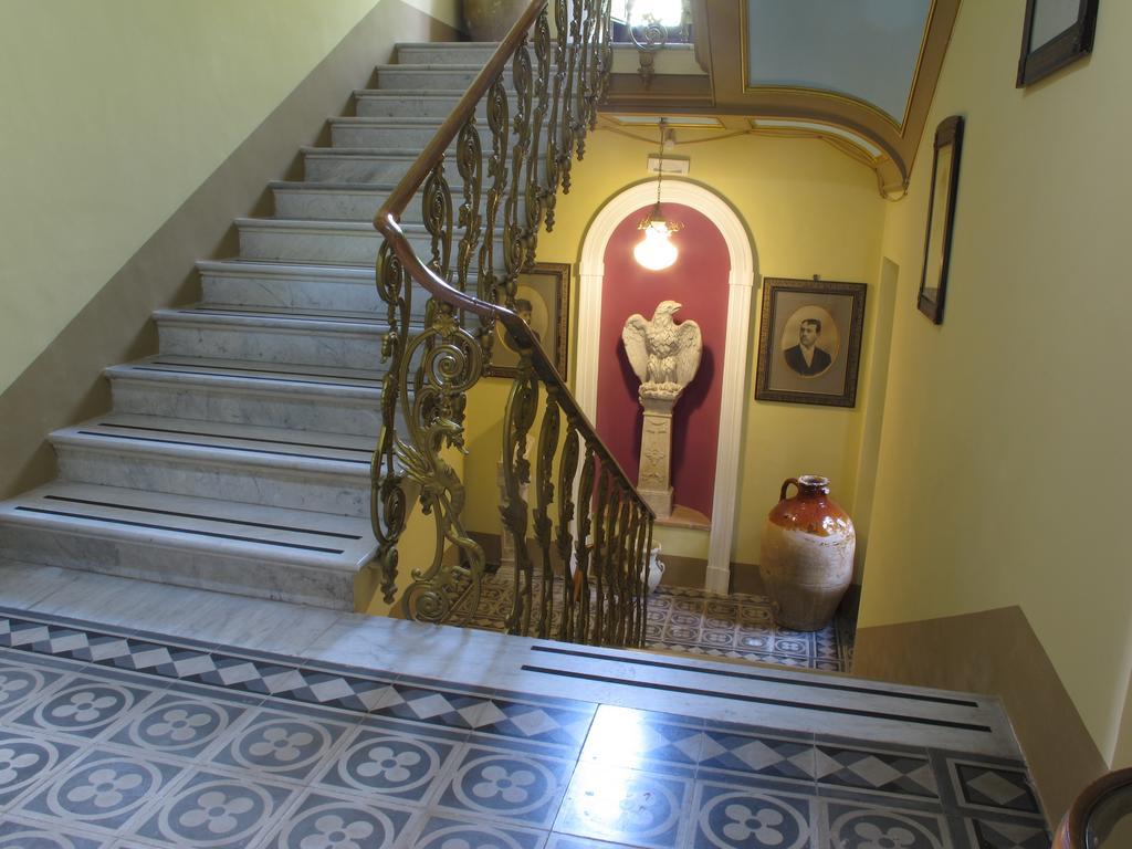 Palazzo Diamante Hotel Calascio Eksteriør billede
